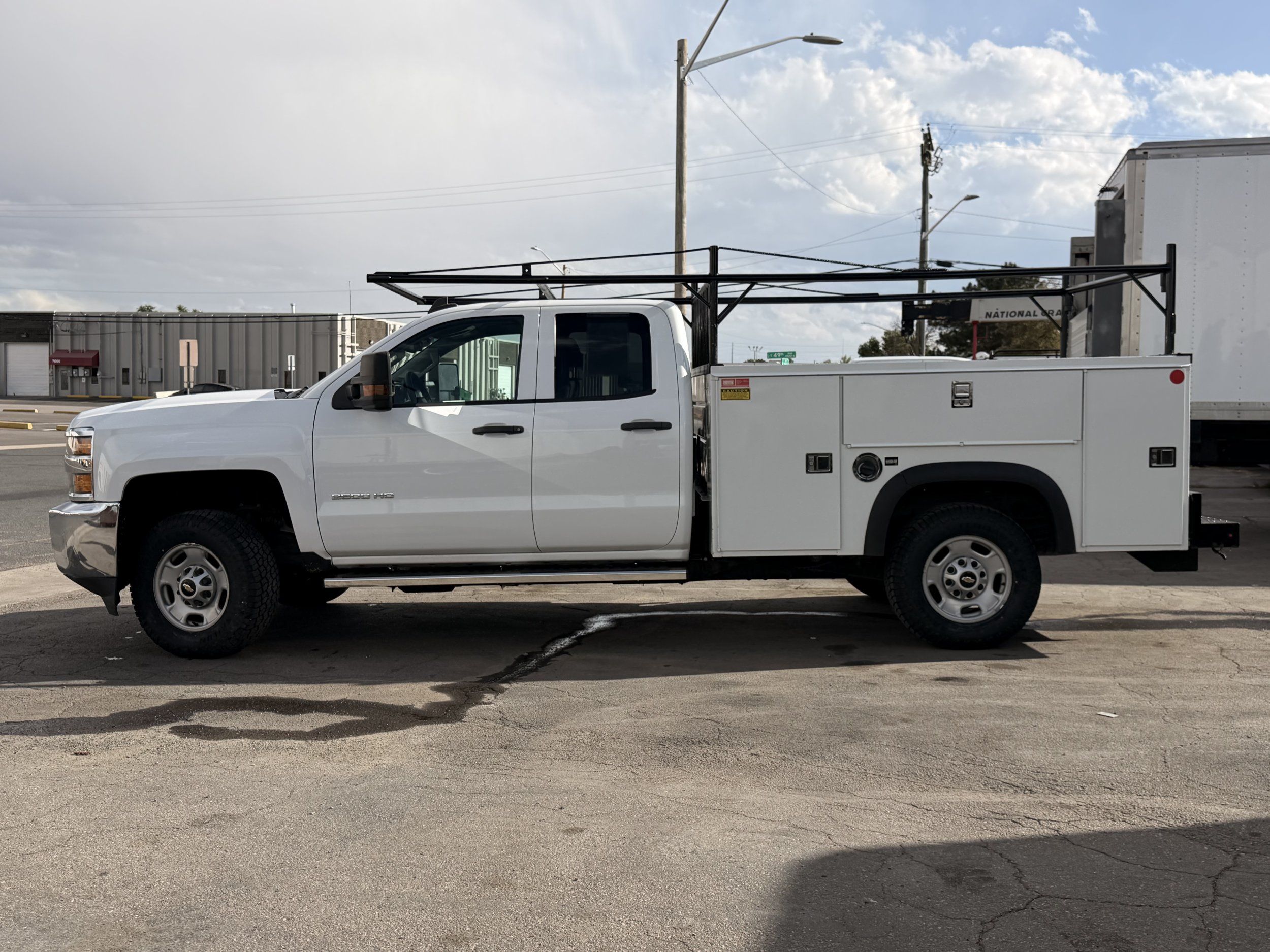 chevrolet silverado 2500hd 2017 1GB2KUEG4HZ377801 image chevrolet silverado 2500hd 2017 1GB2KUEG4HZ377801 image